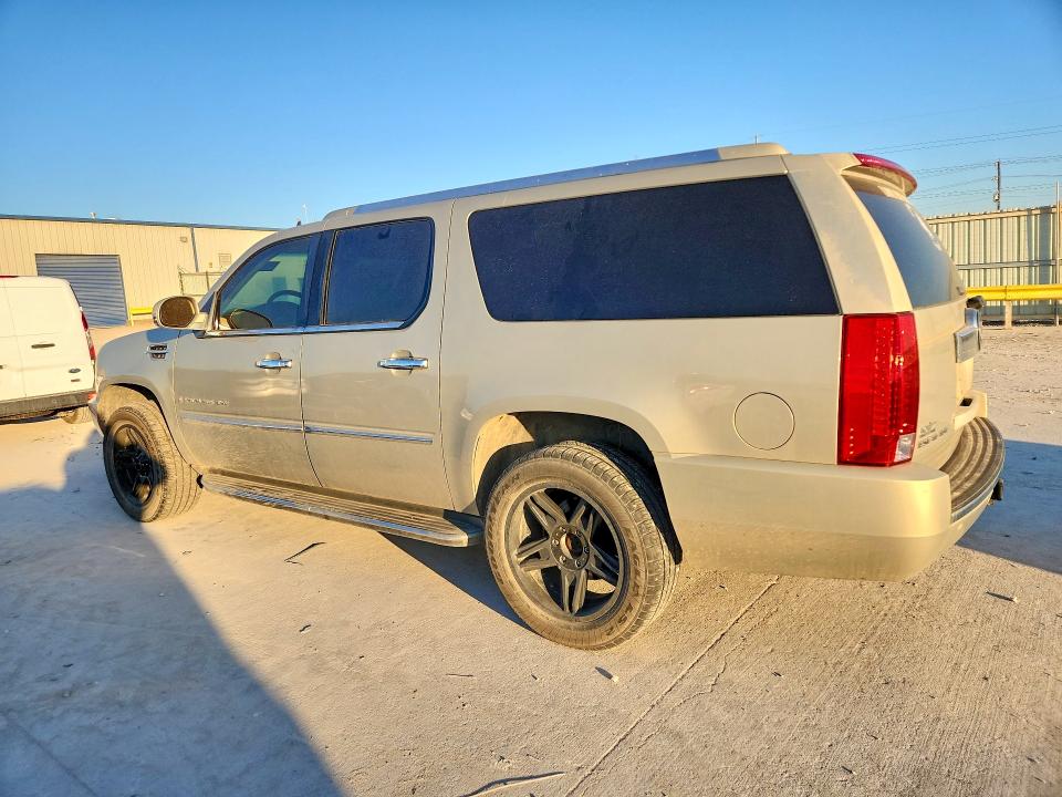 Photo 2 from auction – 2007 CADILLAC ESCALADE E with VIN 1GYFK66847R285175