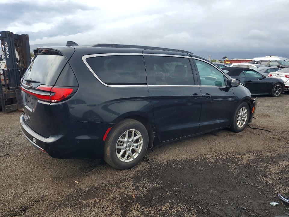 Photo 3 from auction – 2022 CHRYSLER PACIFICA with VIN 2C4RC1BG8NR141233