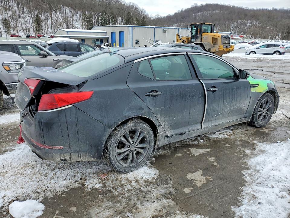 Photo 3 from auction – 2013 KIA OPTIMA EX with VIN 5XXGN4A75DG107018