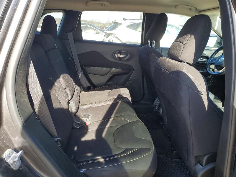 Photo 11 from auction – 2017 JEEP CHEROKEE with VIN 1C4PJMCS7HW500987