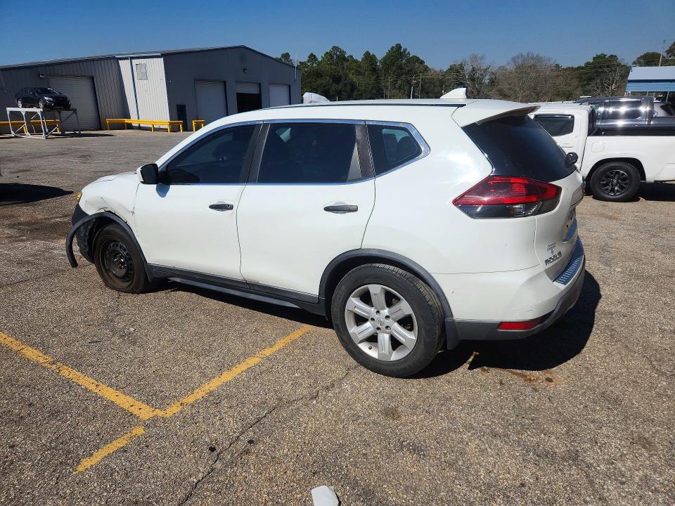 Photo 2 from auction – 2018 NISSAN ROGUE with VIN KNMAT2MT5JP559211