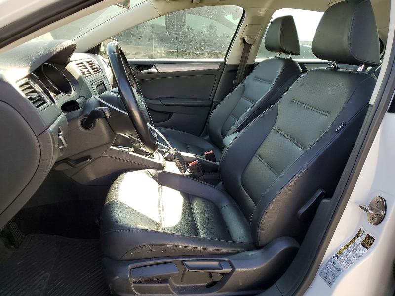 Photo 7 from auction – 2018 VOLKSWAGEN JETTA with VIN 3VWDB7AJ4JM226906