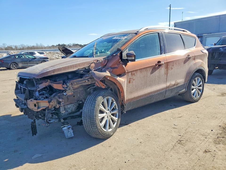 FORD ESCAPE 2017 with VIN 1FMCU9JD2HUA31029 - Photo from auction