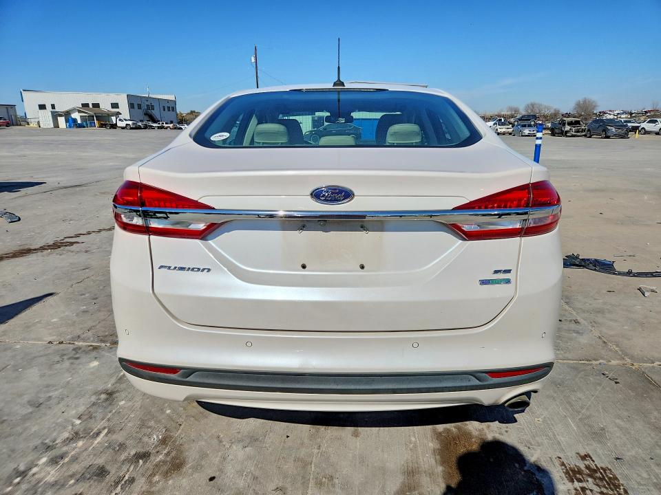 صورة رقم 6 من المزاد - 2017 FORD FUSION مع VIN 3FA6P0HD5HR292663