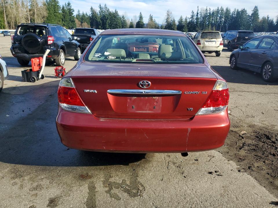Photo 6 from auction – 2005 TOYOTA CAMRY LE with VIN JTDBF30K950161996