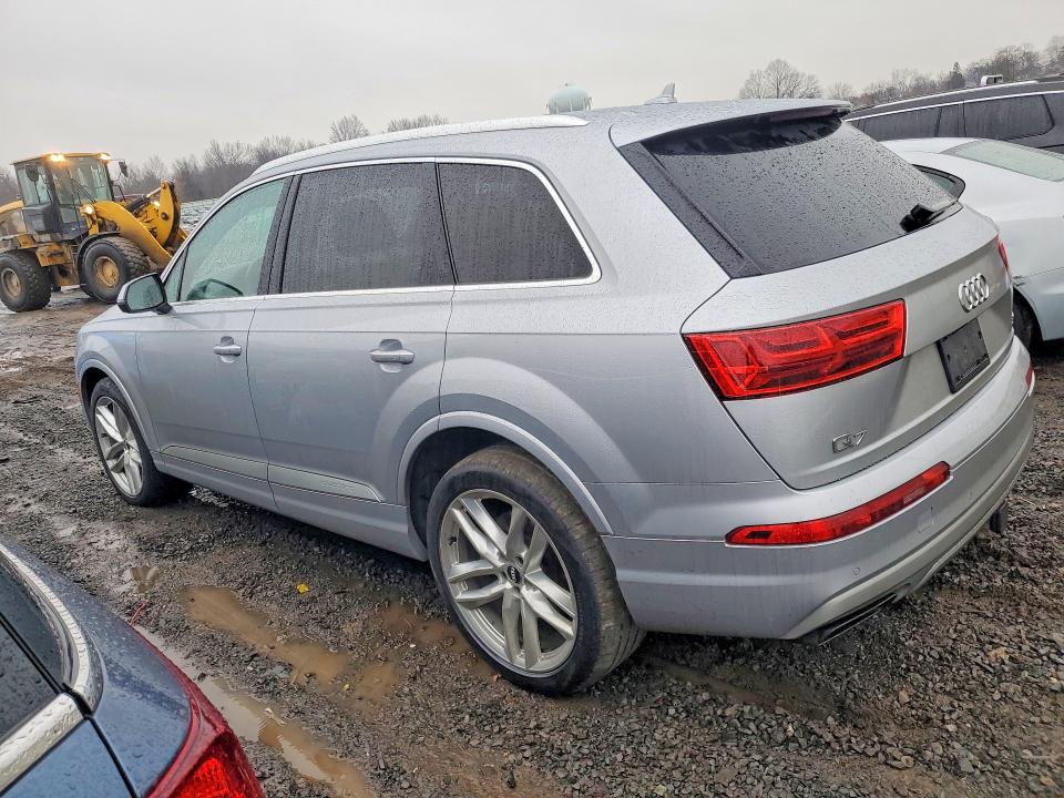 Photo 2 from auction – 2018 AUDI Q7 PRESTIG with VIN WA1VAAF72JD055163