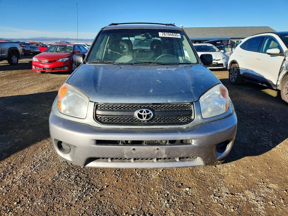 Photo 5 from auction – 2005 TOYOTA RAV4 with VIN JTEHD20VX50049420
