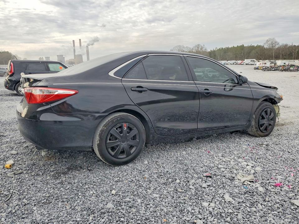 Photo 3 from auction – 2016 TOYOTA CAMRY with VIN 4T4BF1FK0GR559719