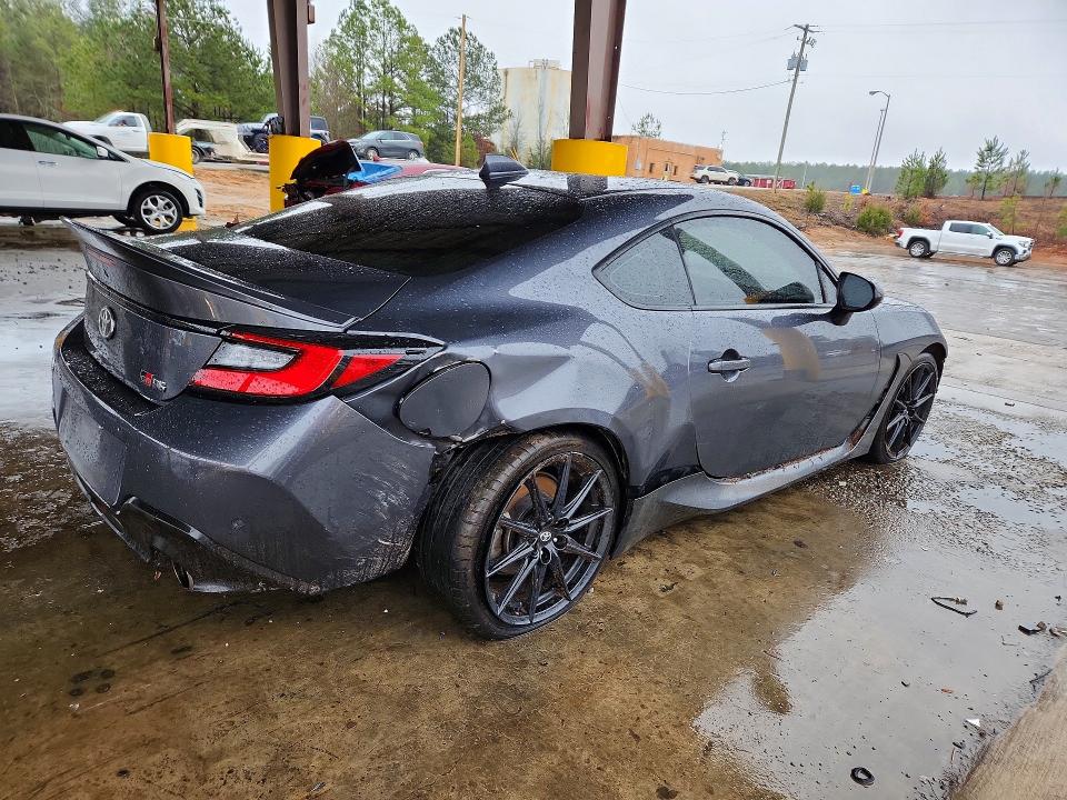 Photo 3 from auction – 2023 TOYOTA GR 86 with VIN JF1ZNBF11P8765966