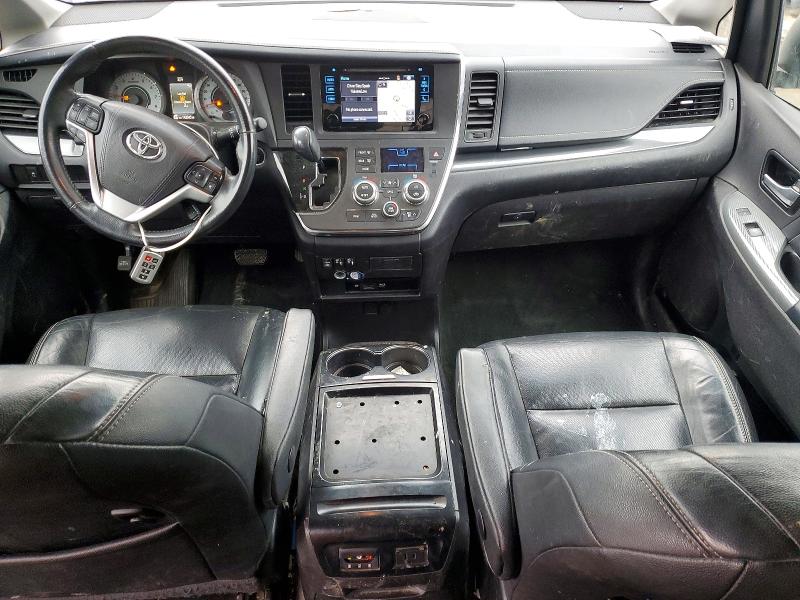Photo 8 from auction – 2017 TOYOTA SIENNA with VIN 5TDXZ3DC3HS895616