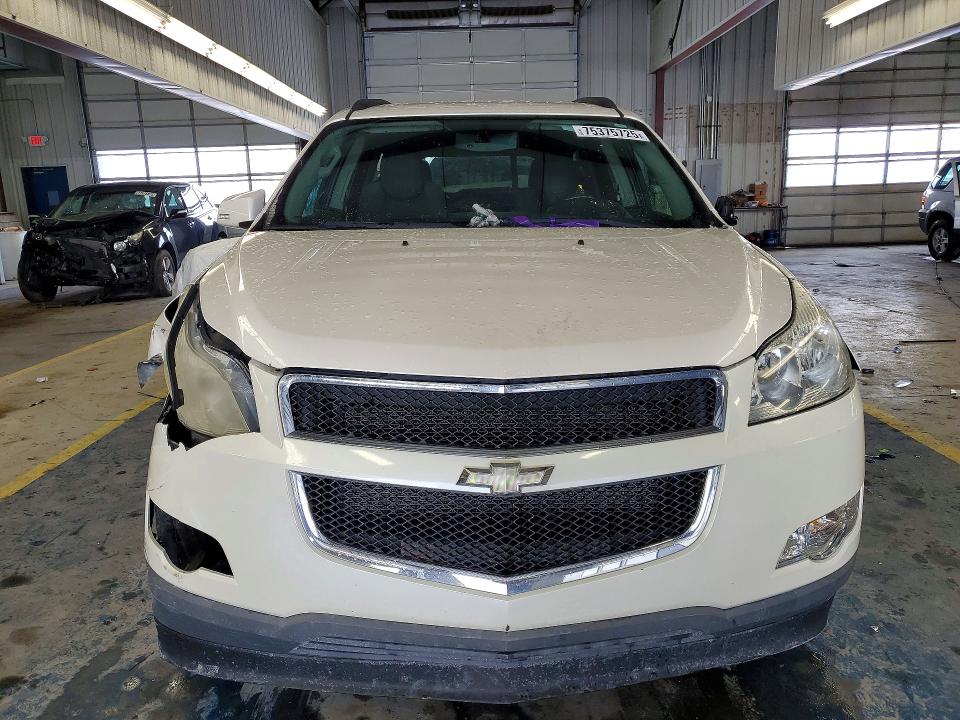 Photo 5 from auction – 2011 CHEVROLET TRAVERSE with VIN 1GNKRGED1BJ289817