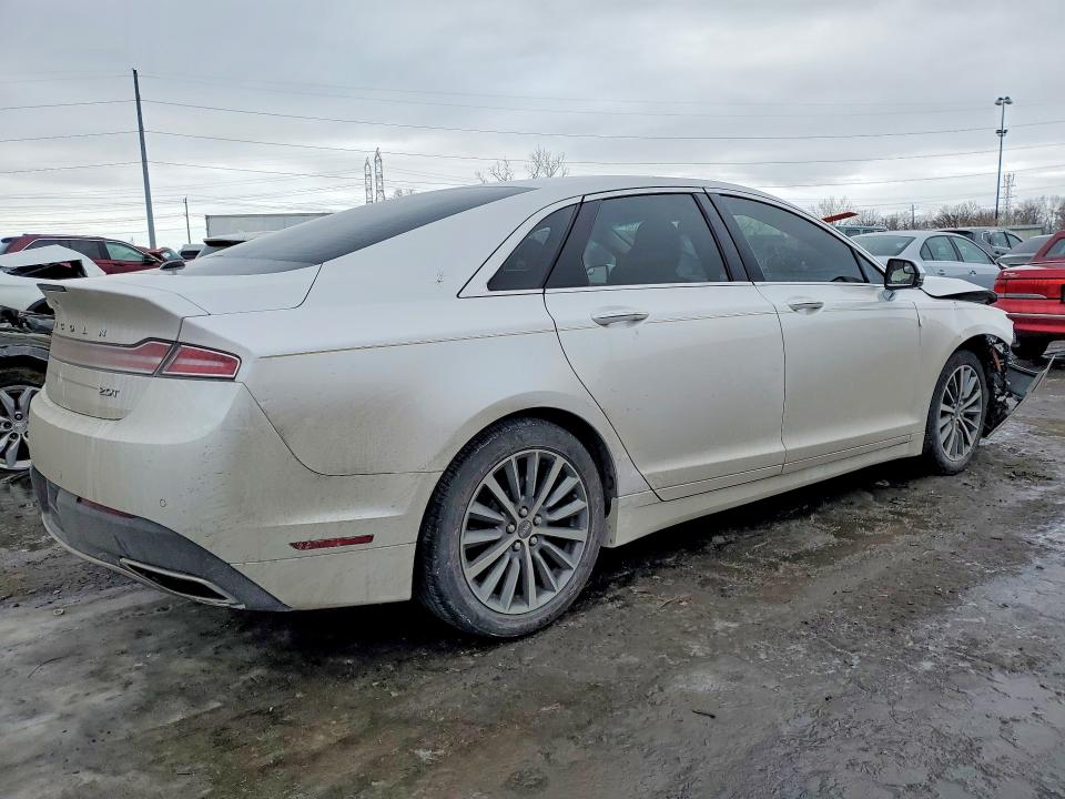 Photo 3 from auction – 2017 LINCOLN MKZ with VIN 3LN6L5C99HR665298