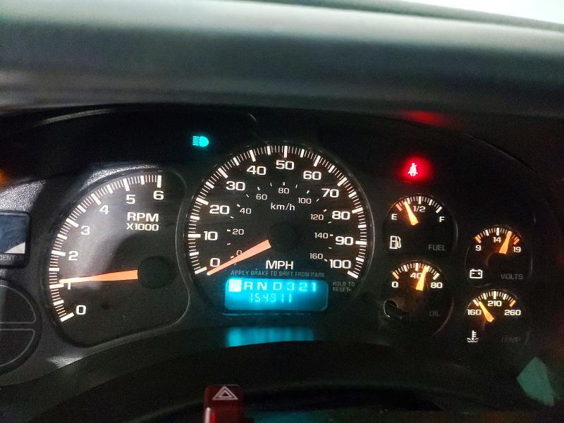 Photo 9 from auction – 2001 CHEVROLET SILVERADO with VIN 2GCEK19V811335145