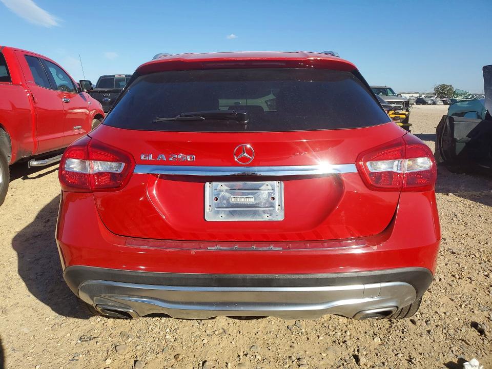 Photo 6 from auction – 2016 MERCEDES-BENZ GLA with VIN WDCTG4EB5GJ252030