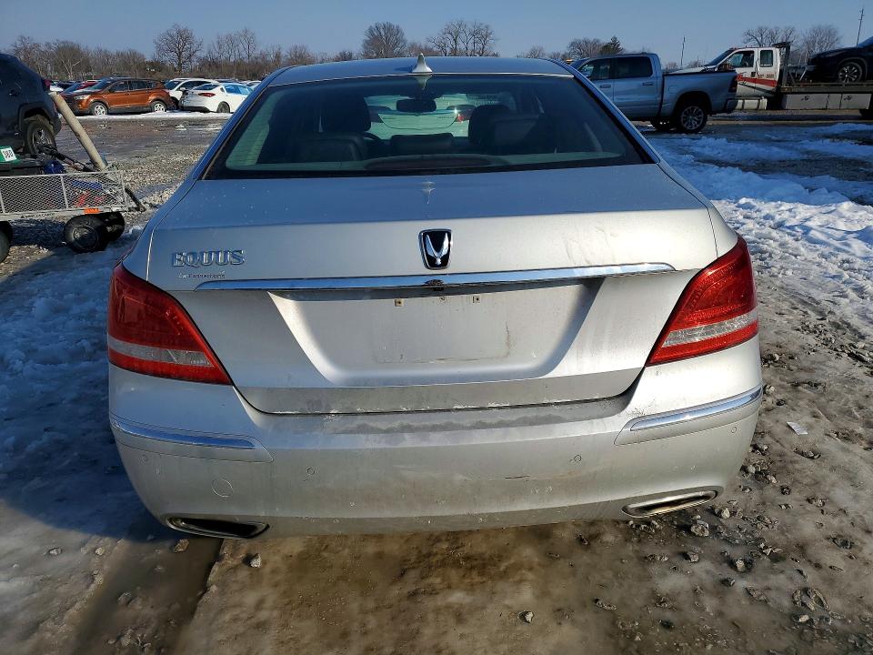 Photo 6 from auction – 2011 HYUNDAI EQUUS with VIN KMHGH4JF5BU035075