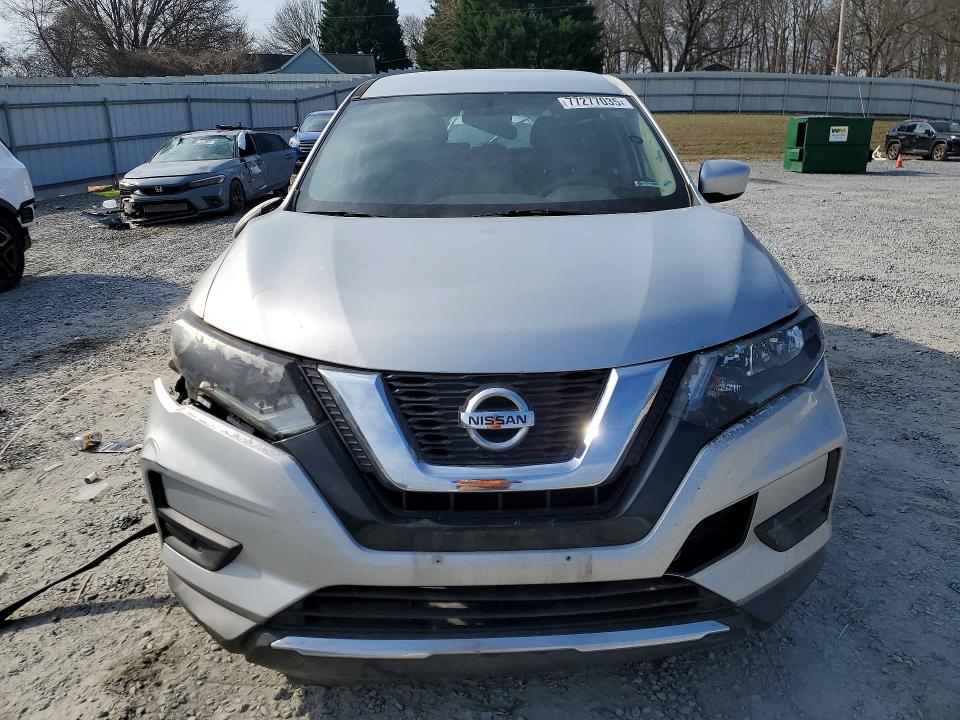 Photo 5 from auction – 2017 NISSAN ROGUE with VIN 5N1AT2MT4HC778383
