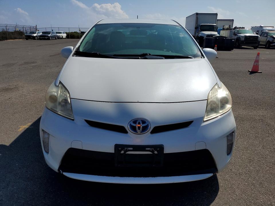 Photo 5 from auction – 2012 TOYOTA PRIUS with VIN JTDKN3DUXC5465370