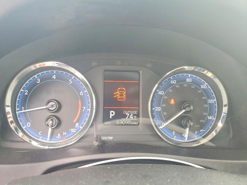 Zdjęcie 9 z aukcji – 2017 TOYOTA COROLLA z VIN 5YFBURHE1HP698850