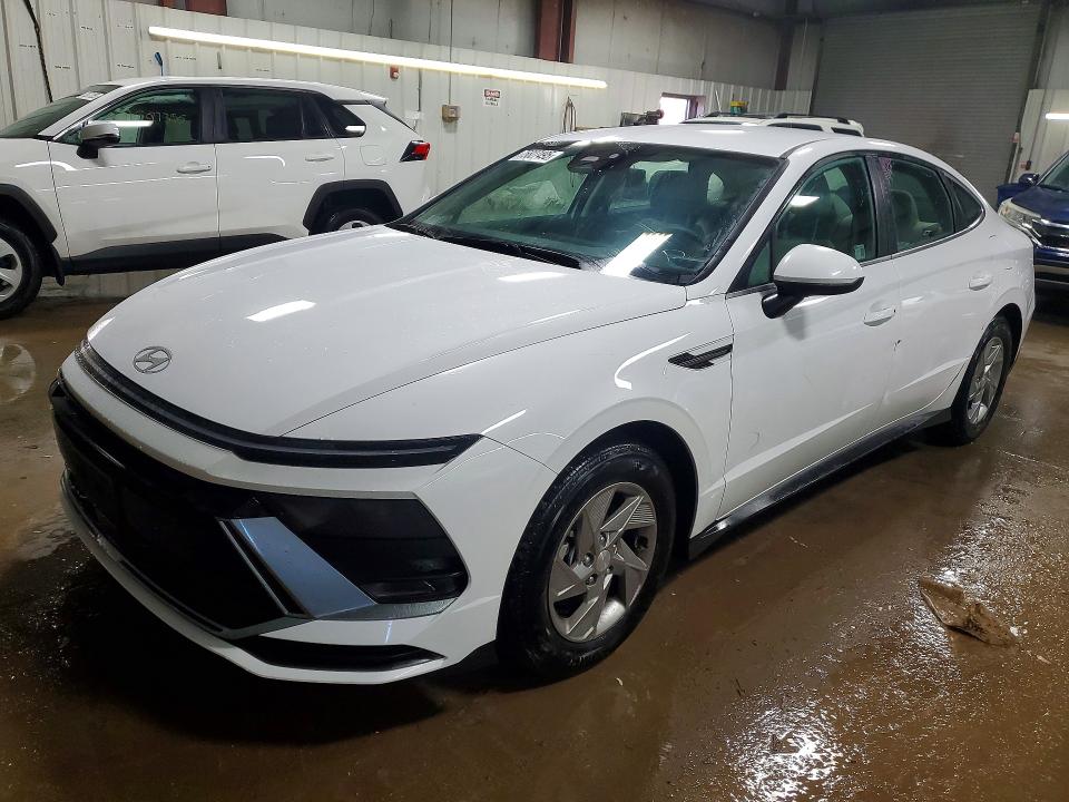 Photo 1 from auction – 2025 HYUNDAI SONATA with VIN KMHL24JA5SA490675