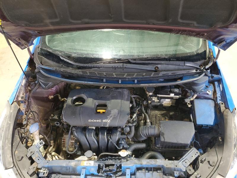 Photo 11 from auction – 2018 KIA FORTE LX with VIN 3KPFL4A79JE211842