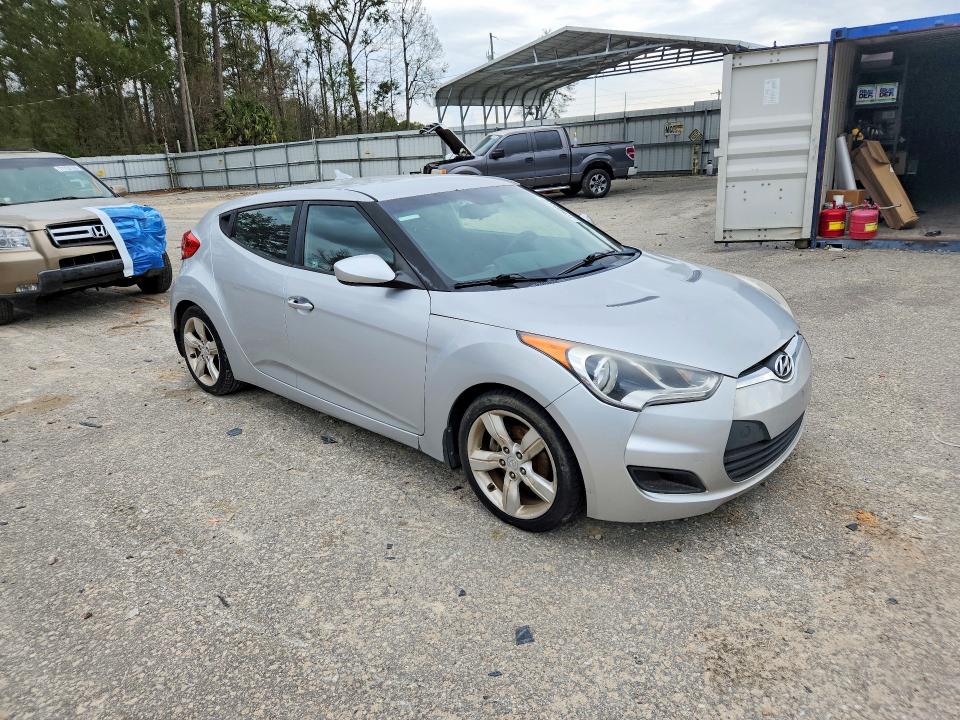 Photo 4 from auction – 2012 HYUNDAI VELOSTER with VIN KMHTC6AD2CU042381