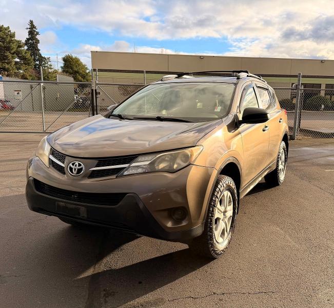 Zdjęcie 2 z aukcji – 2013 TOYOTA RAV4 LE z VIN JTMBFREVXDD040097