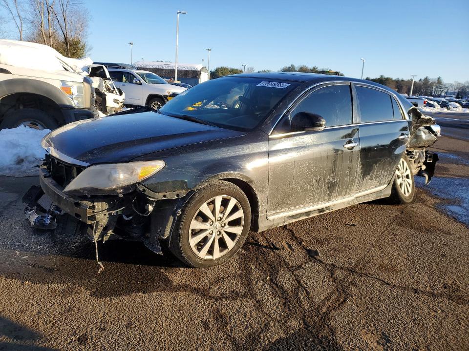 TOYOTA AVALON 2012 with VIN 4T1BK3DB7CU442508 - Photo from auction