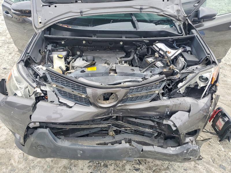 Photo 12 from auction – 2014 TOYOTA RAV4 with VIN 2T3YFREVXEW118537