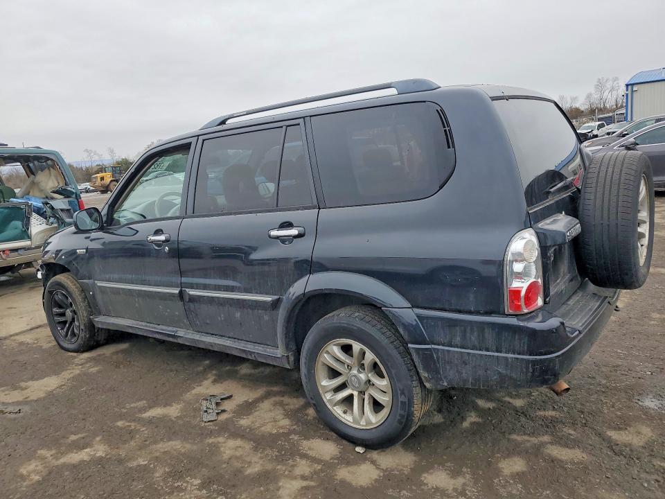 Photo 2 from auction – 2006 SUZUKI XL7 with VIN JS3TX92V164102013