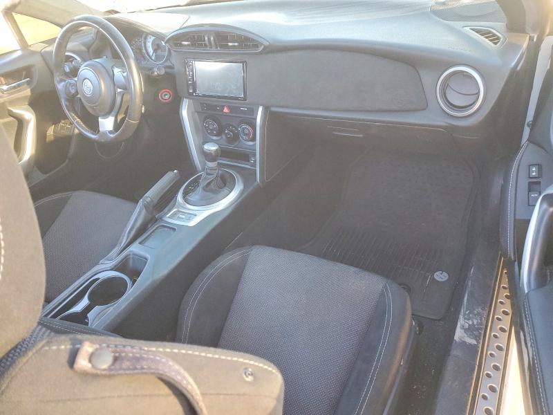 Photo 8 from auction – 2017 TOYOTA 86 with VIN JF1ZNAA19H8710894