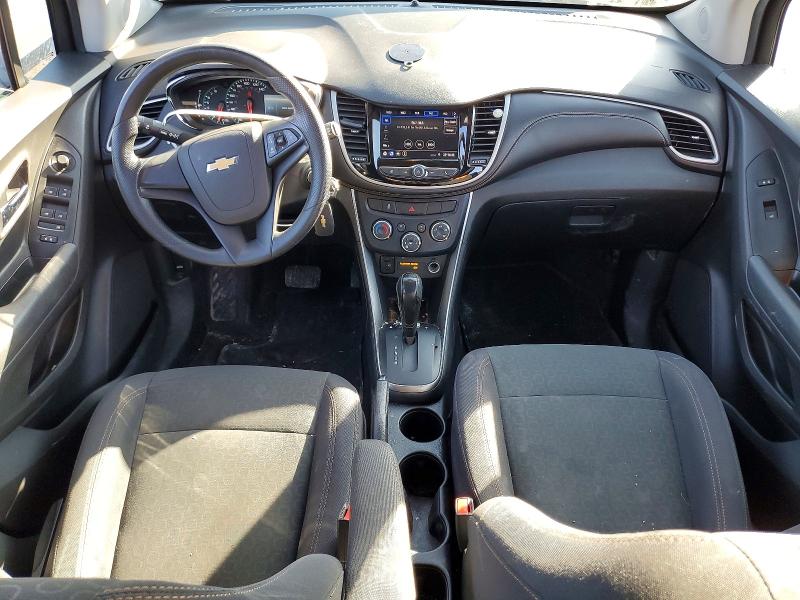 Photo 8 from auction – 2020 CHEVROLET TRAX with VIN 3GNCJKSB8LL217251