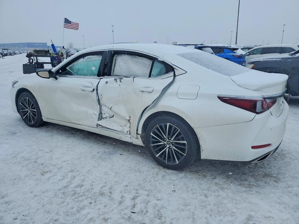 Photo 2 from auction – 2024 LEXUS ES 350 BAS with VIN 58ADZ1B1XRU168922