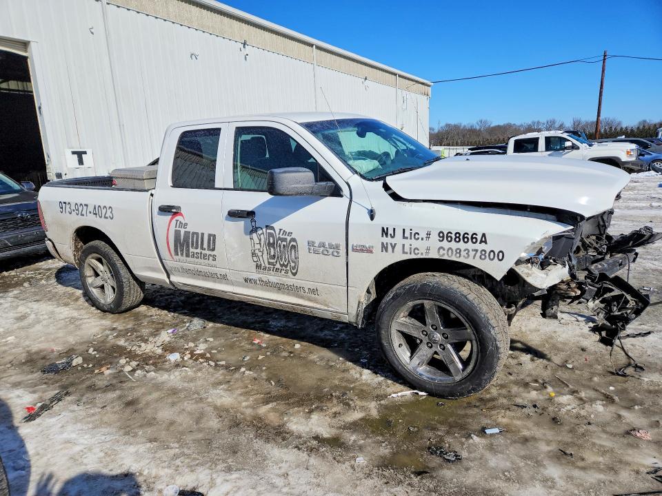 Photo 4 from auction – 2016 RAM 1500 with VIN 1C6RR7FT5GS387903