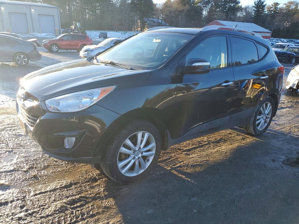 HYUNDAI TUCSON 2013 with VIN KM8JUCACXDU582153 - Photo from auction