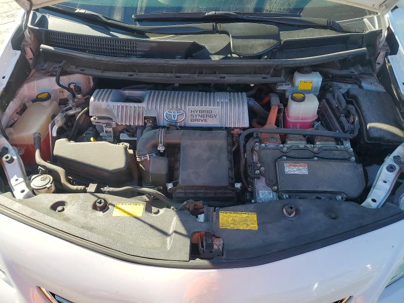 Photo 11 from auction – 2014 TOYOTA PRIUS V with VIN JTDZN3EU3E3324507