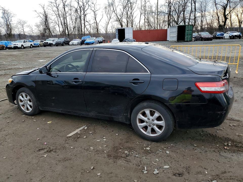 Photo 2 from auction – 2011 TOYOTA CAMRY with VIN 4T1BF3EK0BU192112