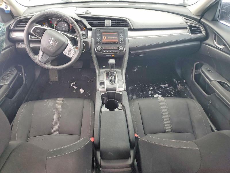 Photo 8 from auction – 2018 HONDA CIVIC LX with VIN 19XFC2F51JE025949