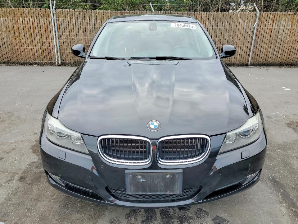 Photo 5 from auction – 2011 BMW 328 with VIN WBAPH5C58BA441719