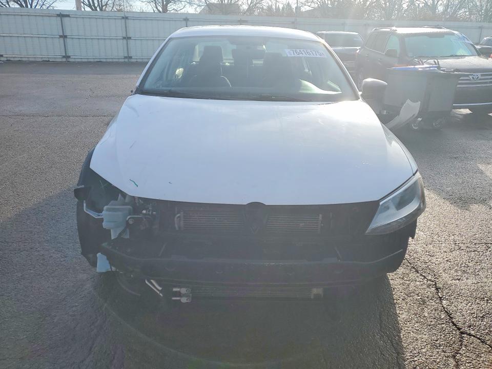 Photo 5 from auction – 2016 VOLKSWAGEN JETTA with VIN 3VWD67AJ7GM234432