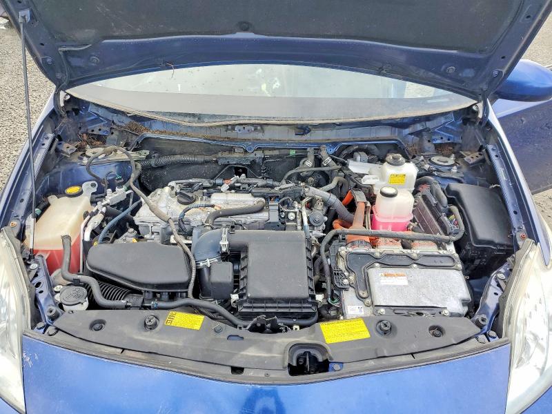 Photo 11 from auction – 2011 TOYOTA PRIUS with VIN JTDKN3DUXB0321149