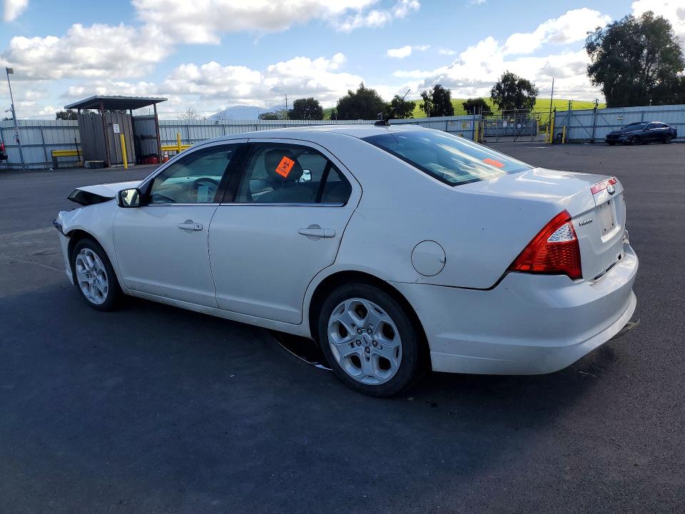 Photo 2 from auction – 2011 FORD FUSION SE with VIN 3FAHP0HG3BR344270