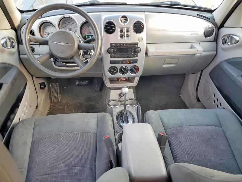 Photo 8 from auction – 2010 CHRYSLER PT CRUISER with VIN 3A4GY5F93AT220032