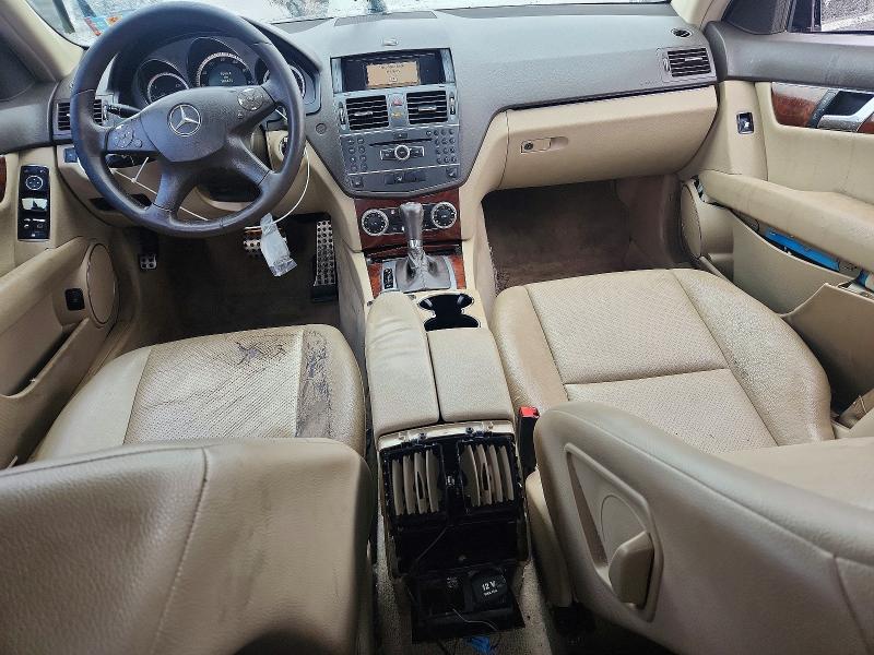 Photo 8 from auction – 2011 MERCEDES-BENZ C with VIN WDDGF5EB4BR157202