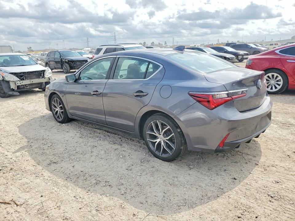 Photo 2 from auction – 2019 ACURA ILX with VIN 19UDE2F73KA012113