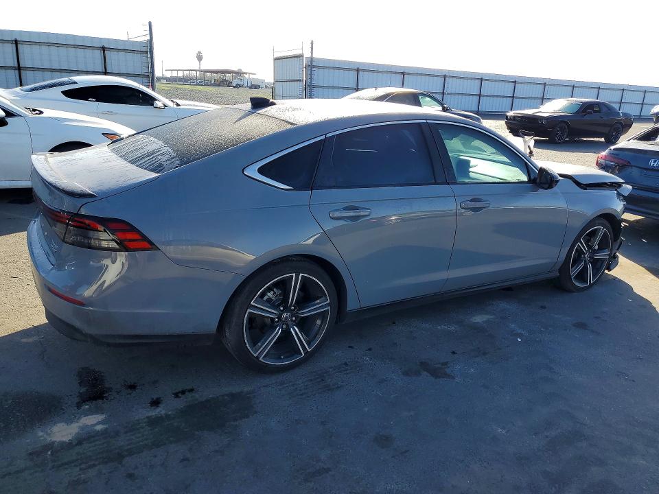 Photo 3 from auction – 2025 HONDA ACCORD with VIN 1HGCY2F59SA036708