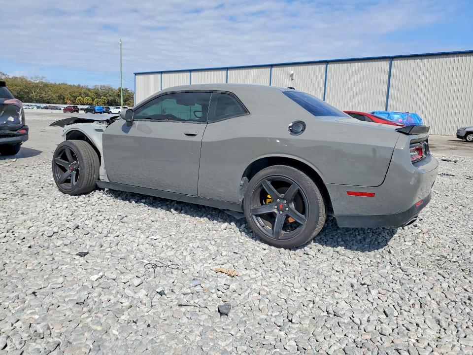 Photo 2 from auction – 2017 DODGE CHALLENGER with VIN 2C3CDZAG8HH539303