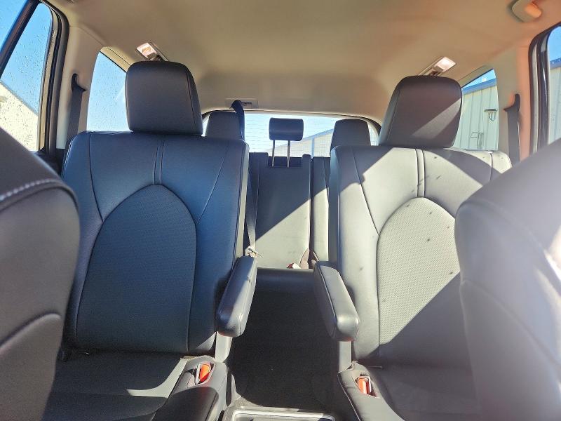 Photo 10 from auction – 2025 TOYOTA GRAND HIGHLANDER with VIN 5TDAAAB58SS091888