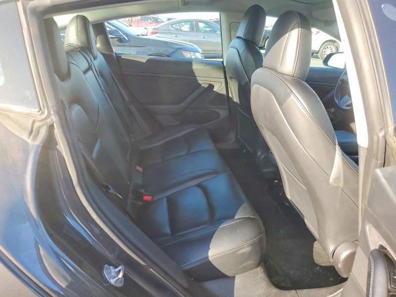 Photo 10 from auction – 2018 TESLA MODEL 3 with VIN 5YJ3E1EB5JF129076