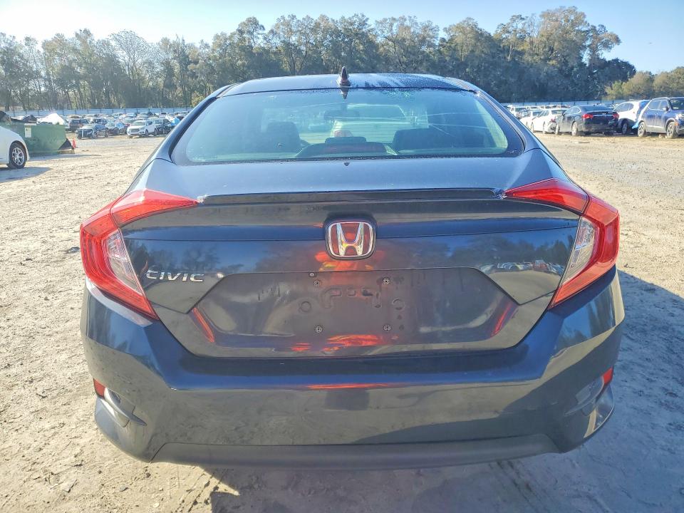 Photo 6 from auction – 2016 HONDA CIVIC EXL with VIN 19XFC1F72GE018187