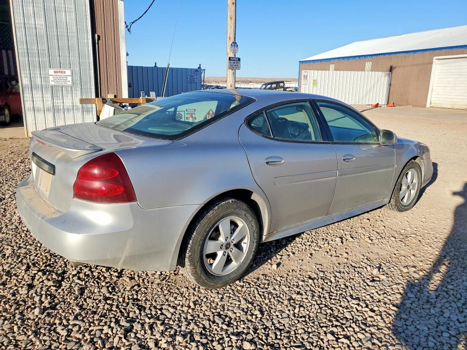Photo 3 from auction – 2006 PONTIAC GRAND PRIX with VIN 2G2WP552X61113789